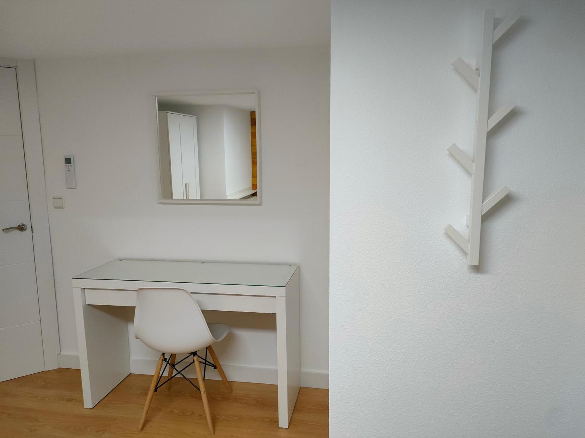 Rajabai Apartment Almansa Bagian luar foto